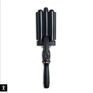 Amika high tide deep waver- NEW IN BOX